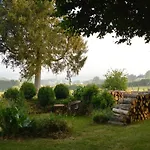 Au Chant D'oiseau Δωμάτια σε οικογενειακή κατοικία Amblève