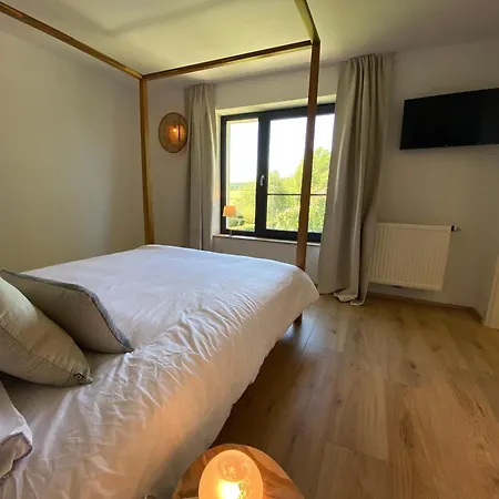 Quarto em Acomodações Particulares Au Chant D'oiseau Amblève